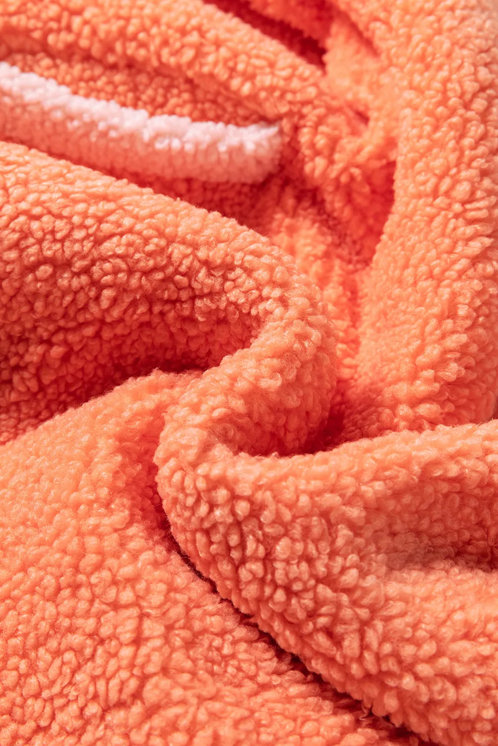 c02827f9-28c0-43dc-9a40-21cf025d59a6-Max